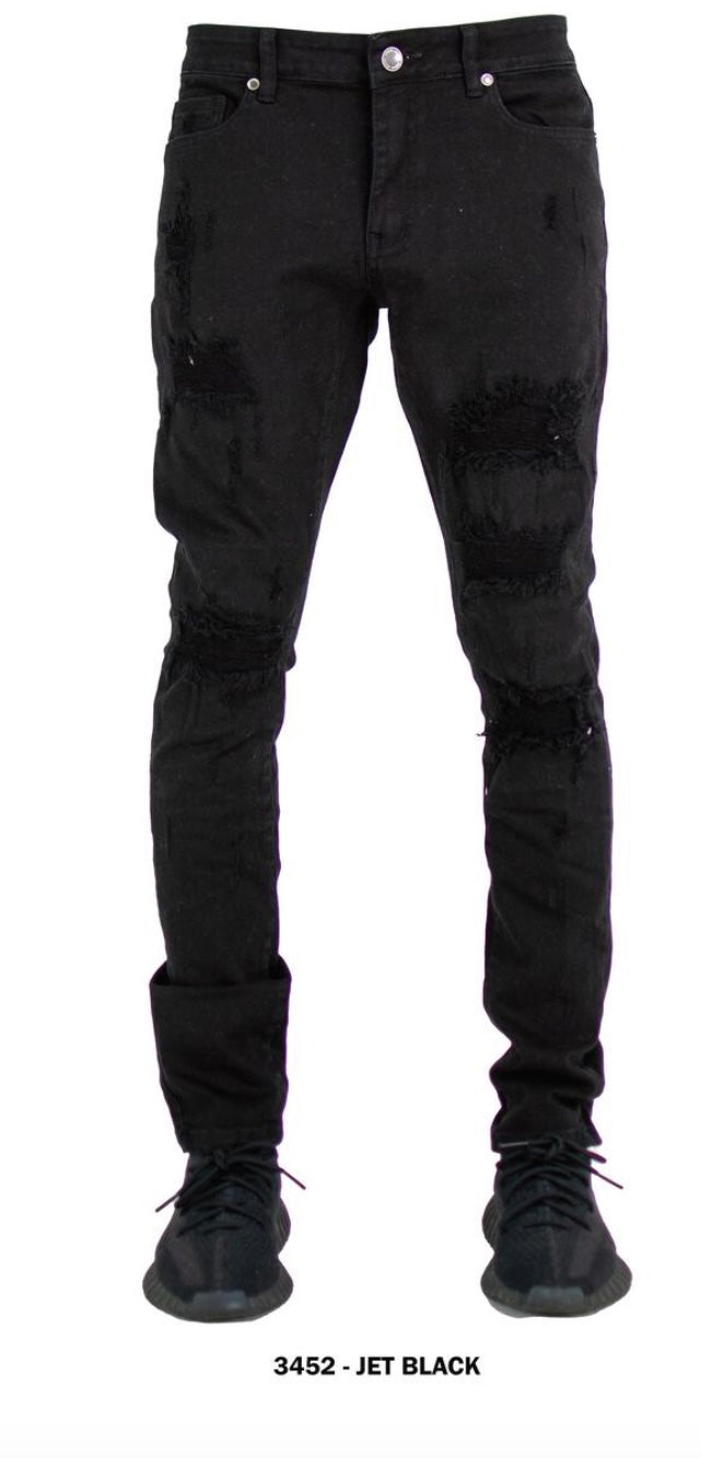 Focus - 3452 Jet Black Jean