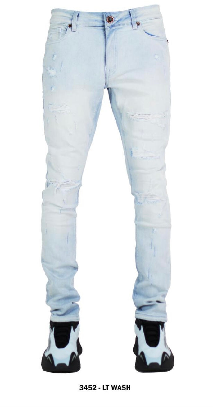 Focus - 3452 Lt Wash Jean