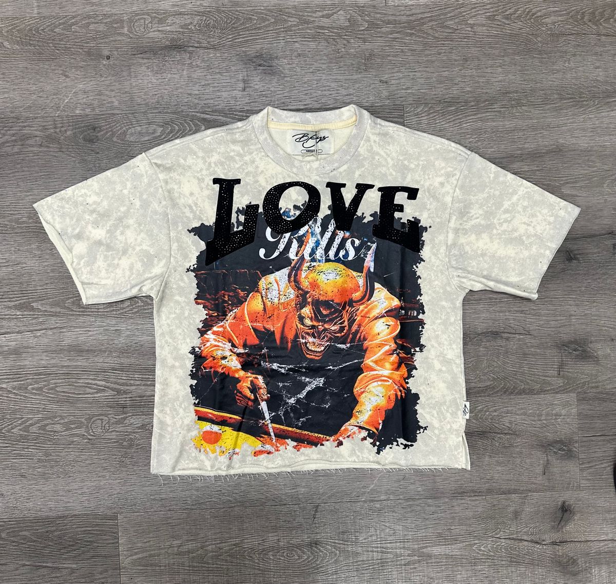 BKYS - Love Kills Cream Washed Off White Crop Tee