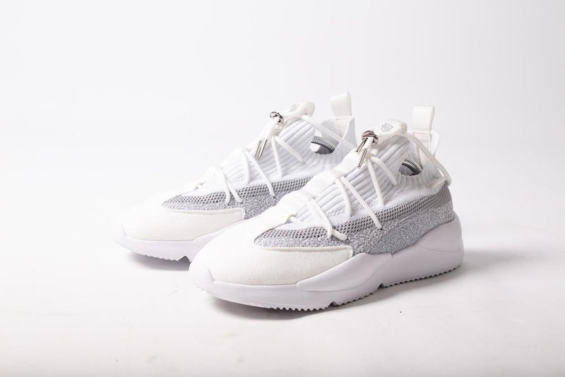 Triple 7 - White / White Sneaker