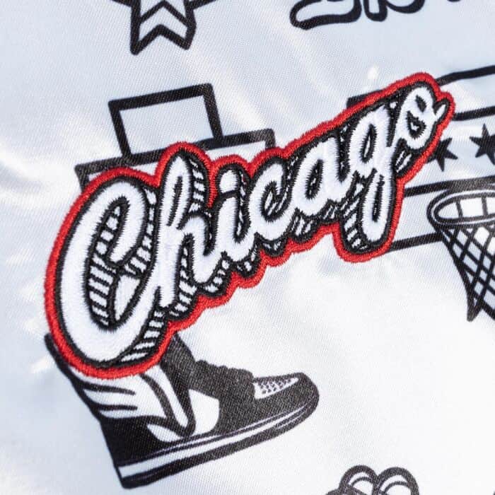 Mitchell & Ness - Chicago Bulls White Doodle Jacket